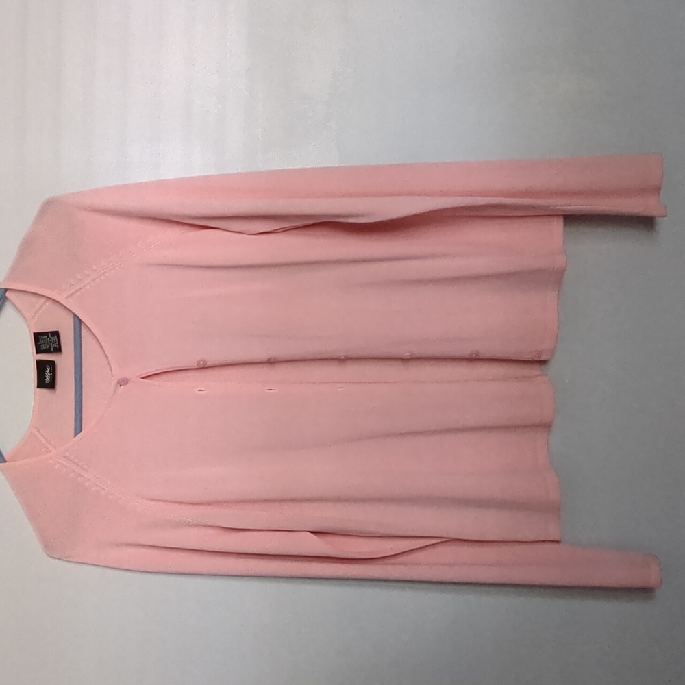 Woman's Cardigan